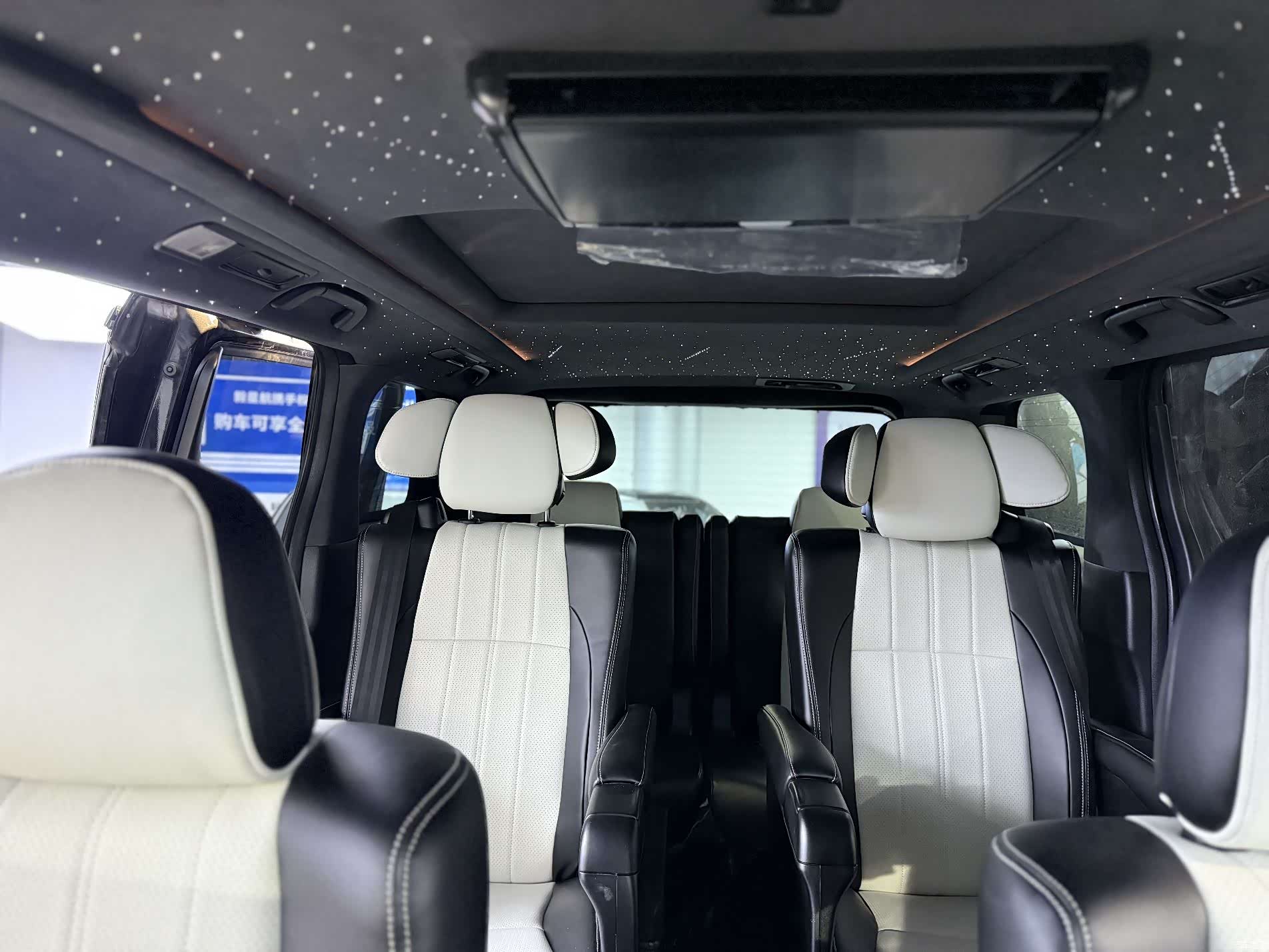 Toyota Alphard, 2011 4