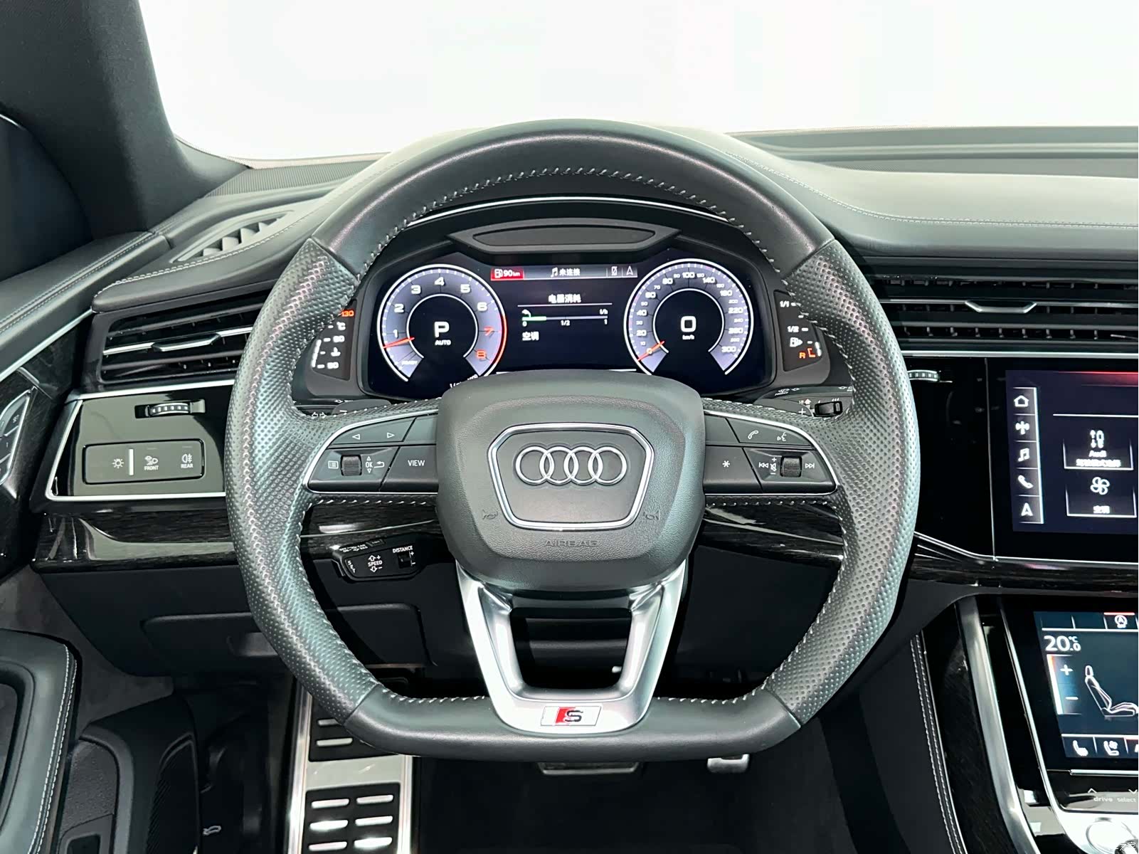 Audi Q8, 2020 16