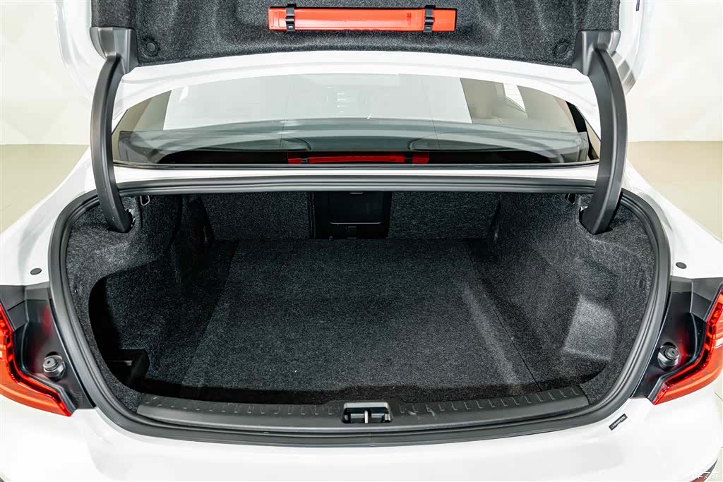 Volvo S60, 2024 23