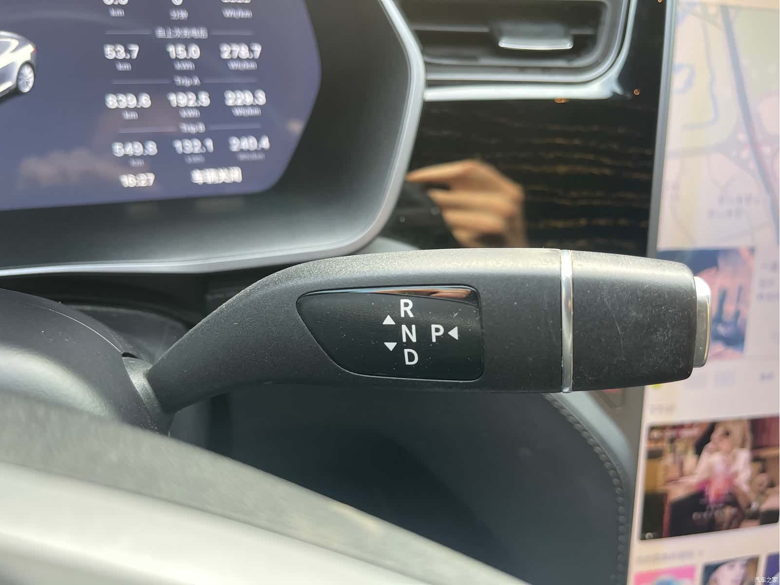 Tesla Model S, 2019 18
