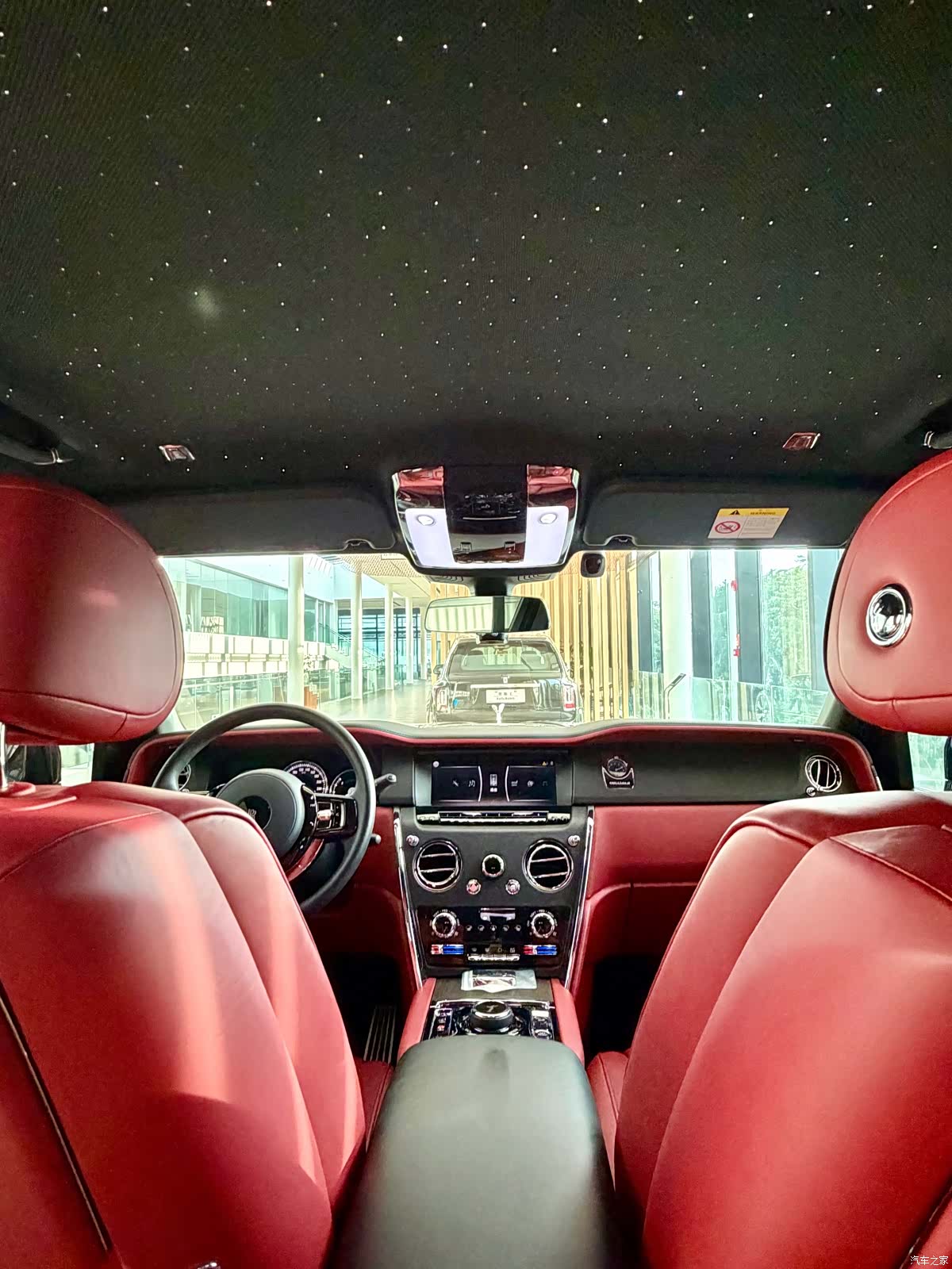 Rolls-Royce Cullinan, 2021 7