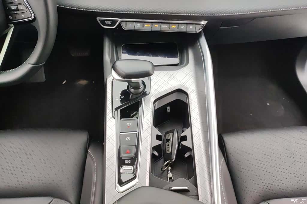 Geely Preface, 2021 16