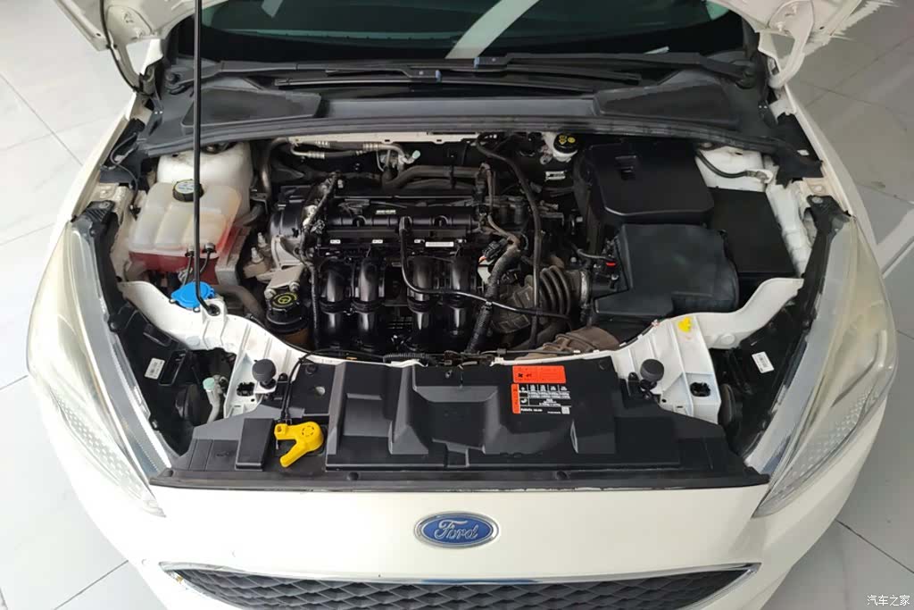 Ford Focus, 2016 10