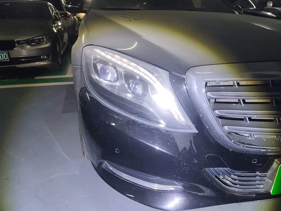 Mercedes-Benz Maybach S-class
