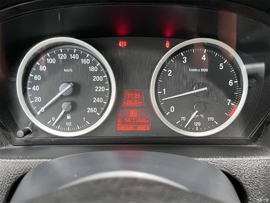 BMW X6, 2015 10