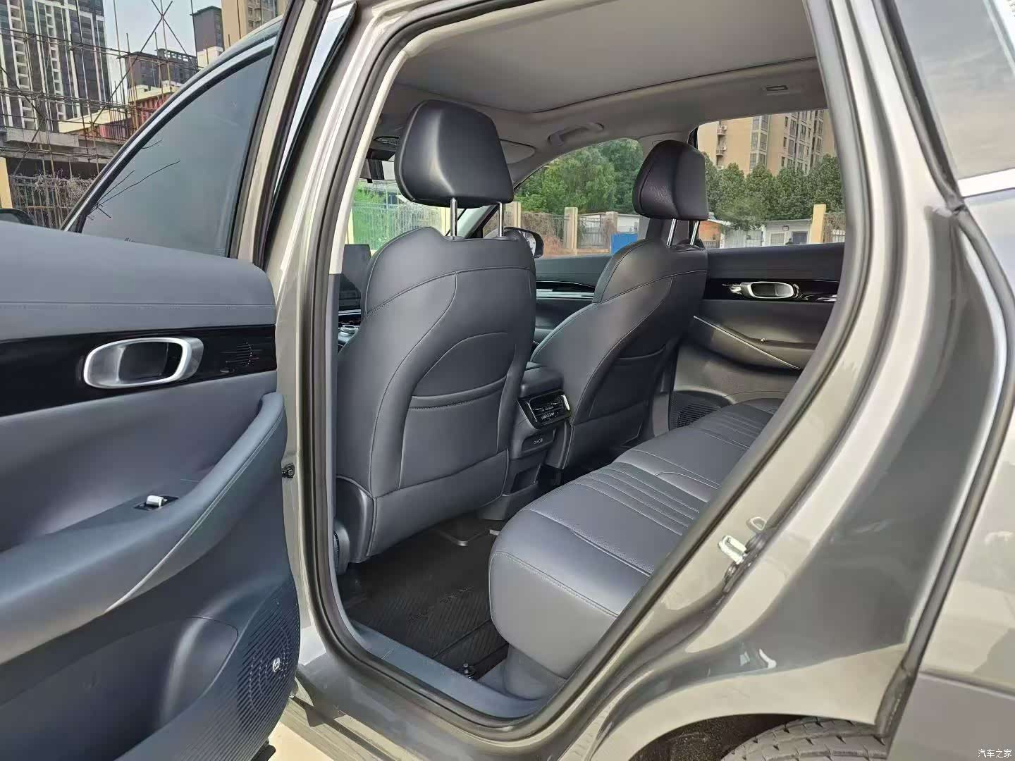 Geely Galaxy E5, 2025 6
