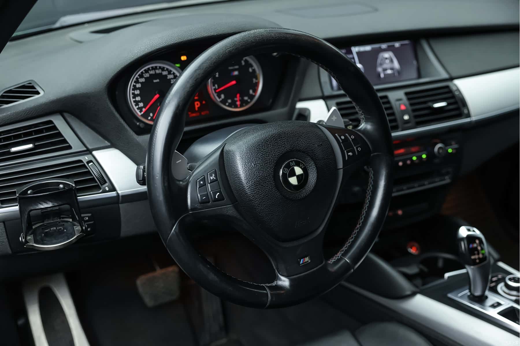 BMW X5, 2011 7