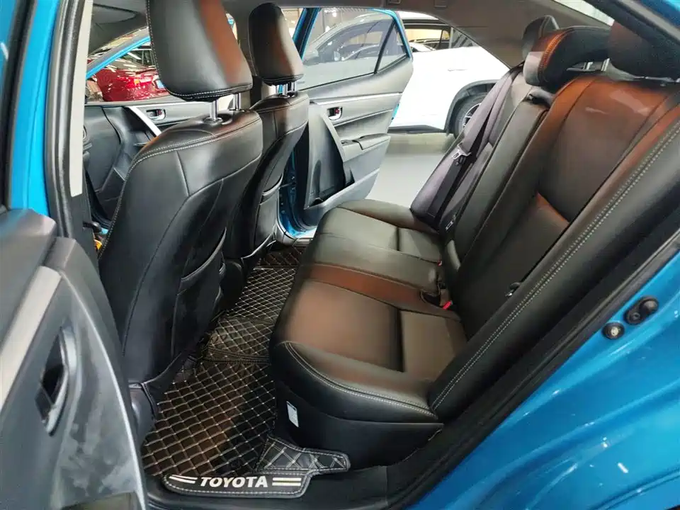 Toyota Corolla dual engine E+ Toyota Corolla dual engine E+