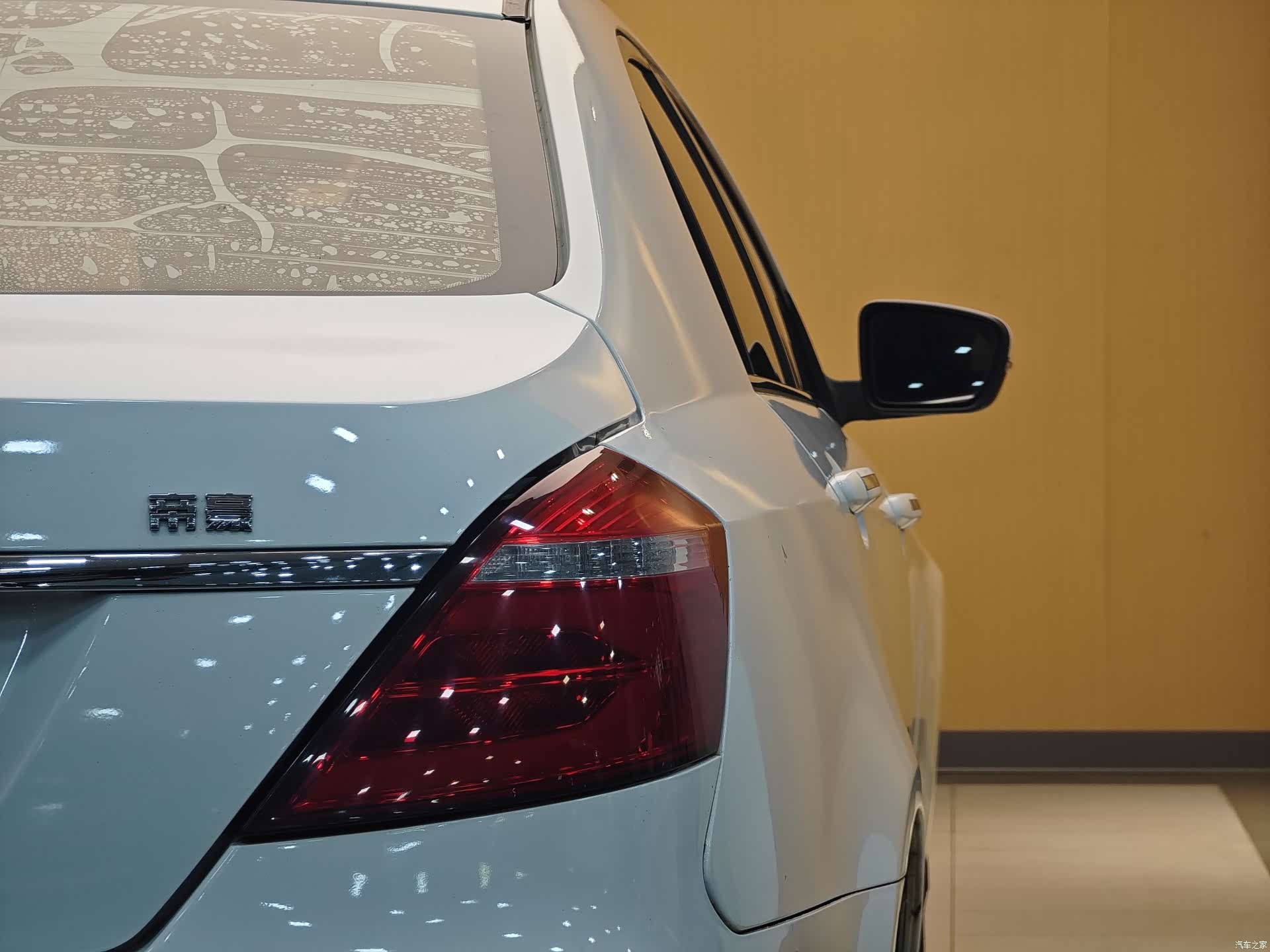 Geely Emgrand, 2017 25