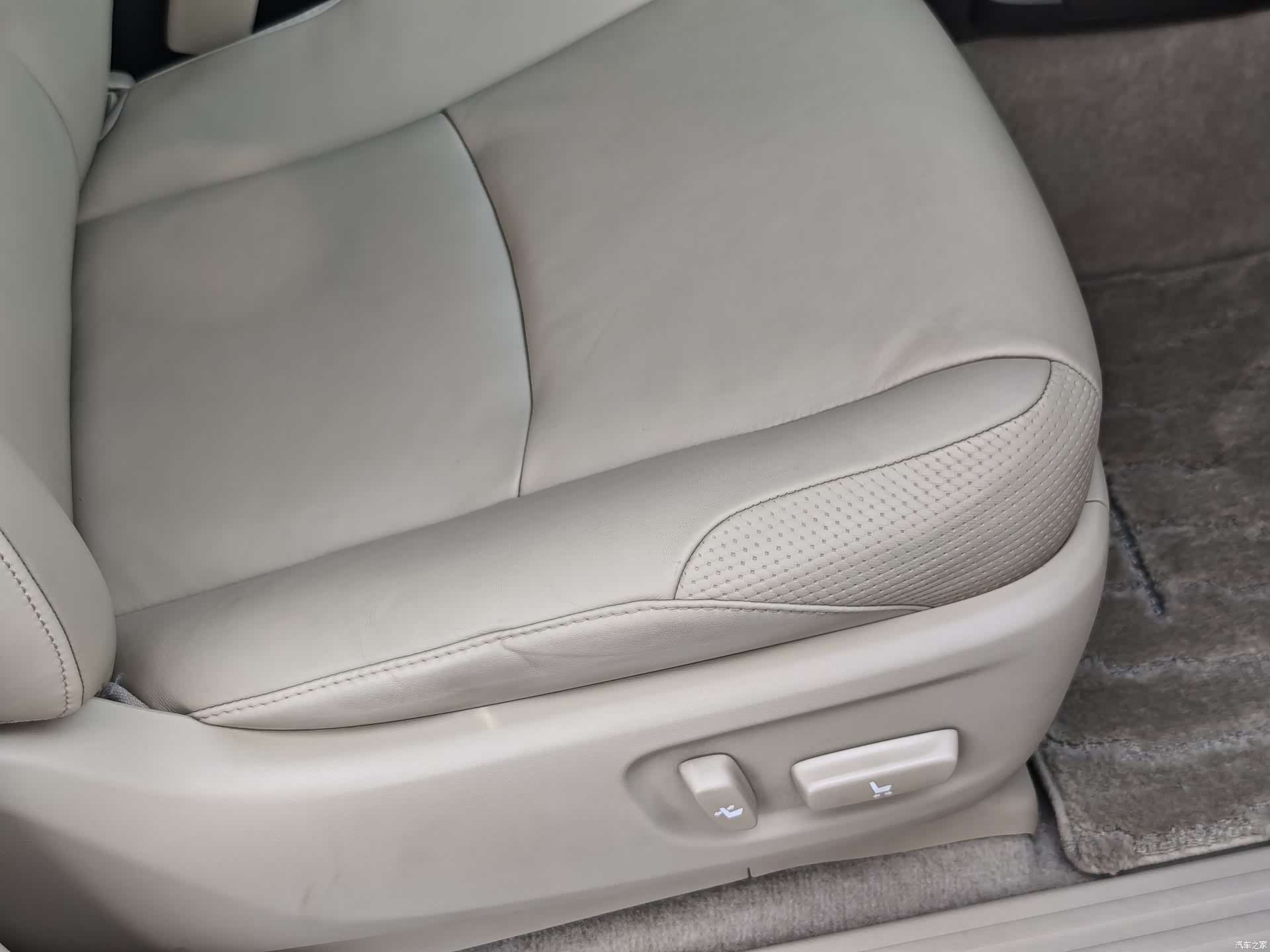 Toyota Prado, 2012 27