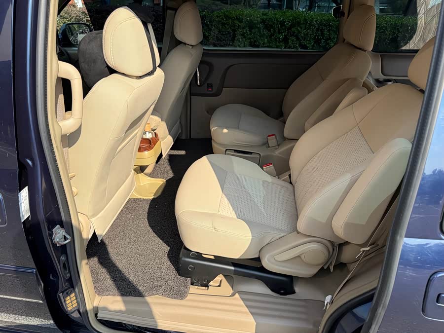 Buick GL8 2012, фото 8