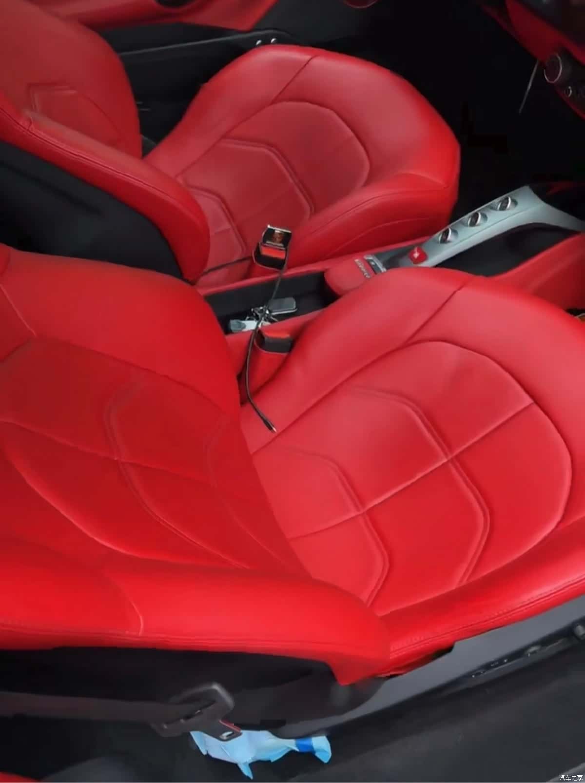 Ferrari 488, 2017 3