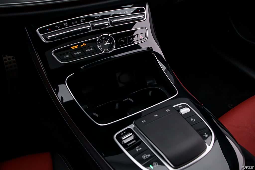 Mercedes-Benz E-Class, 2020 9