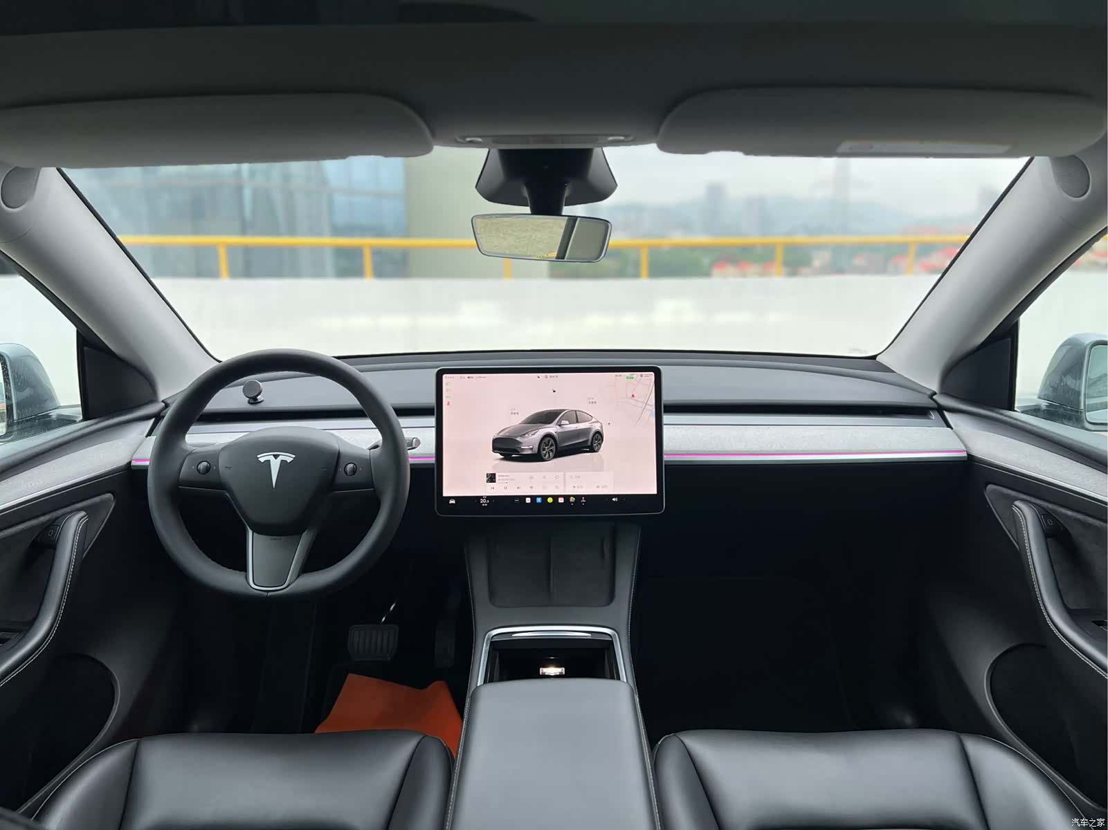 Tesla Model Y, 2024 11