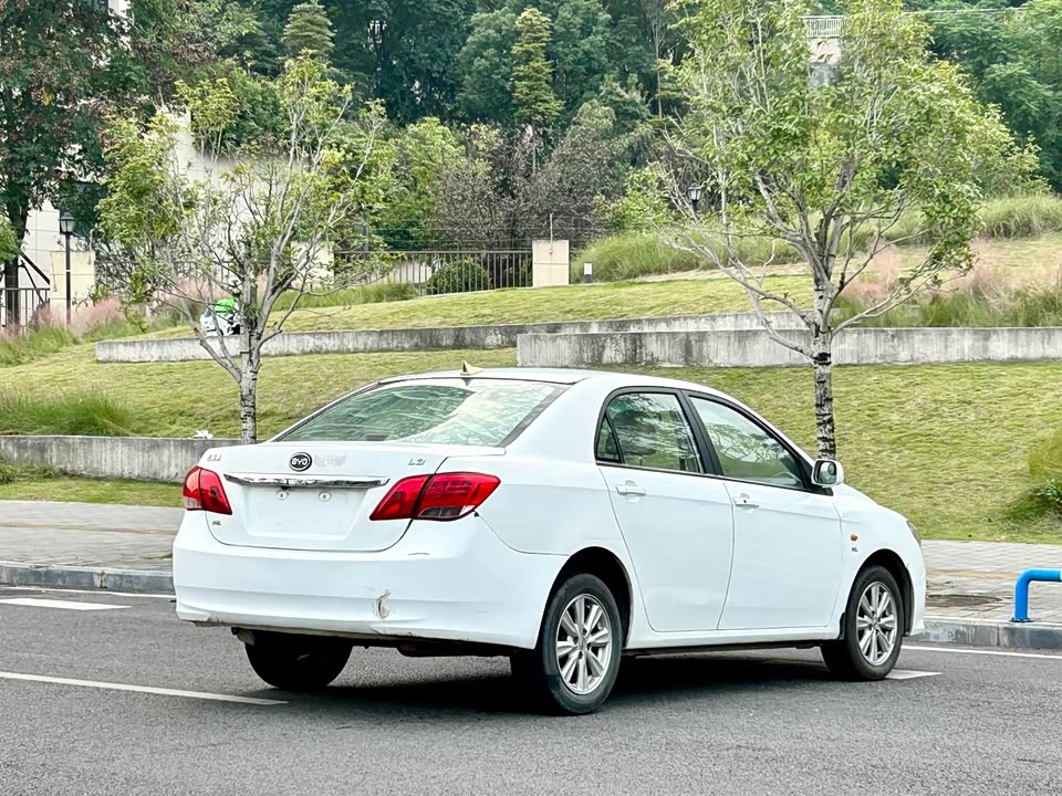 BYD L3