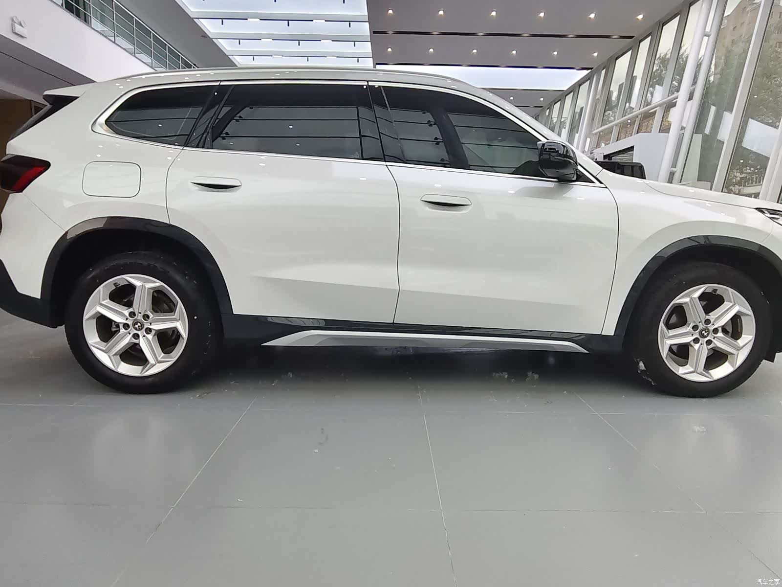 BMW X1, 2023 8