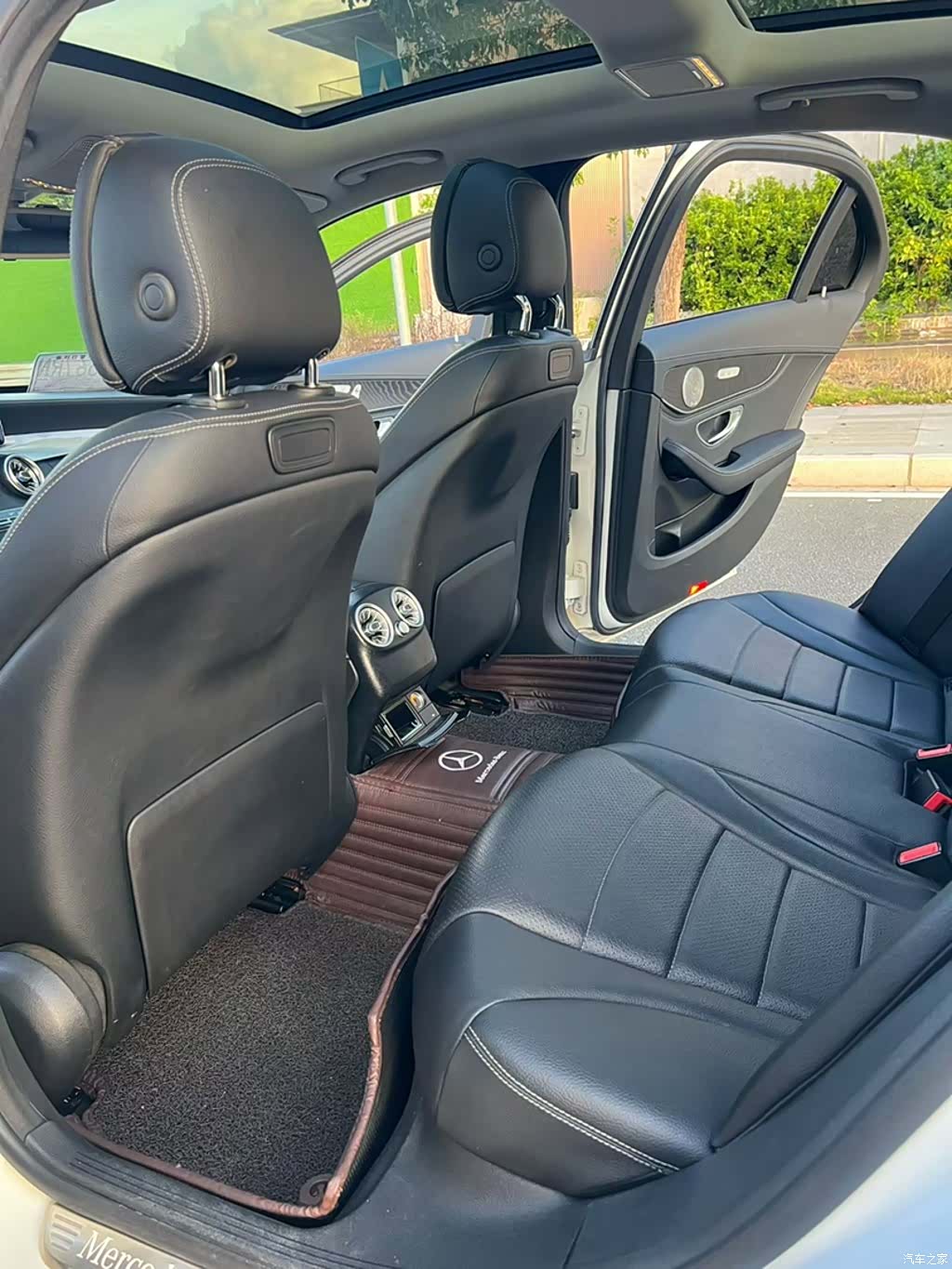 Mercedes-Benz C-Class, 2016 15