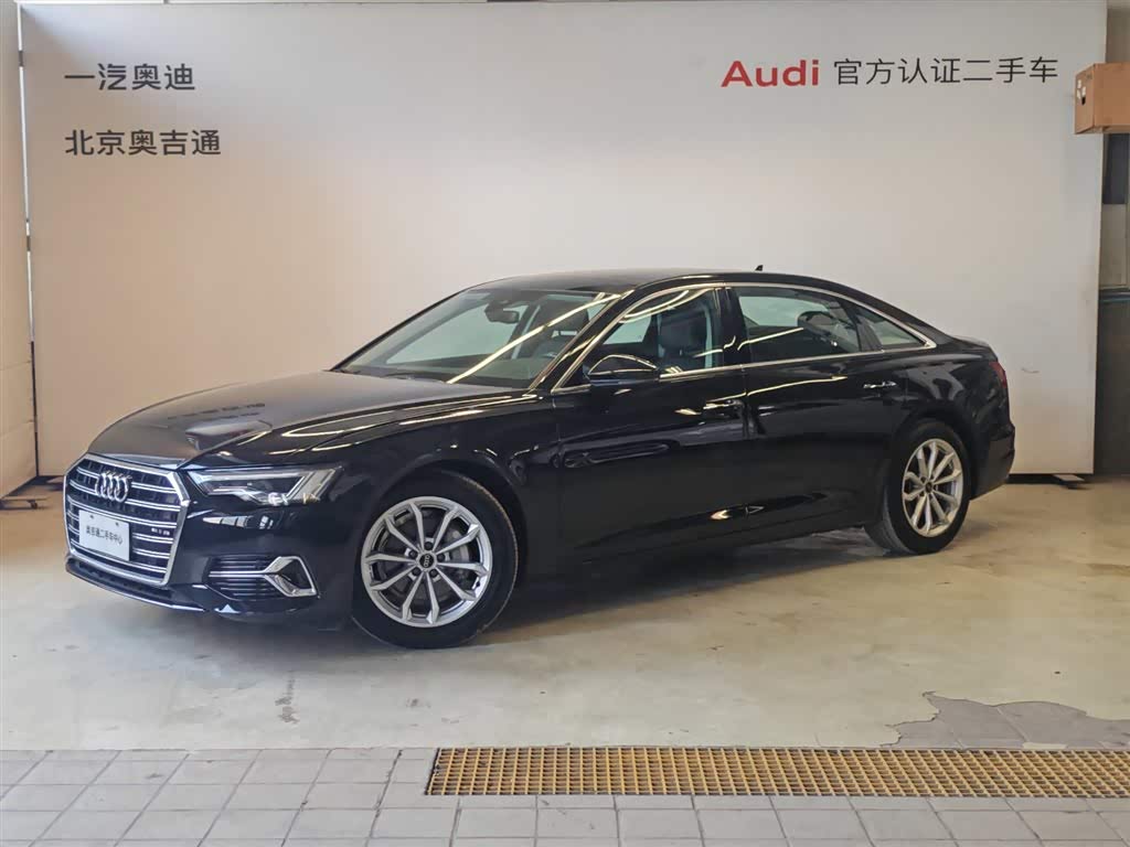 Audi A6L 2023 40 TFSI Luxury
