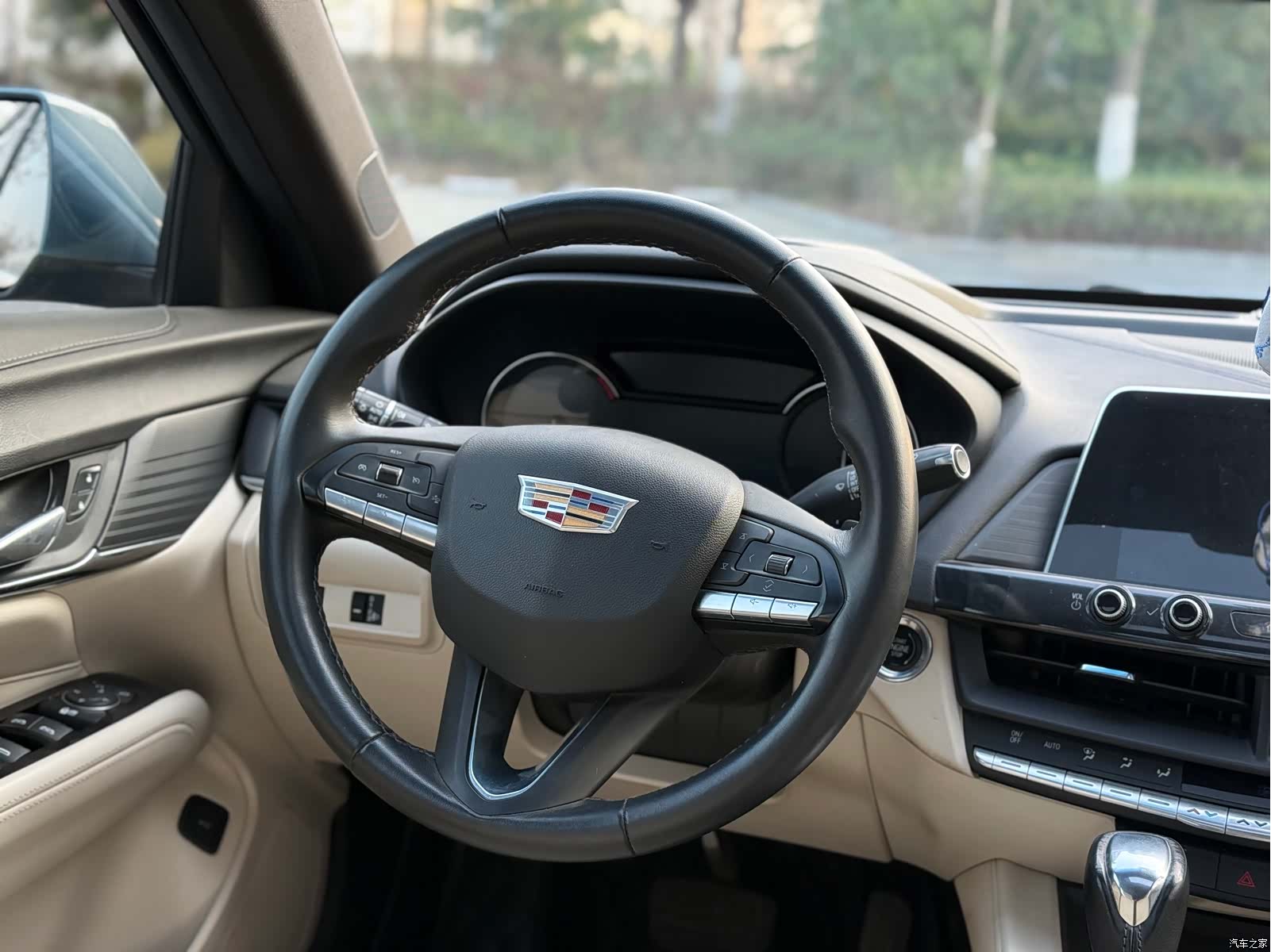Cadillac CT4, 2023 7