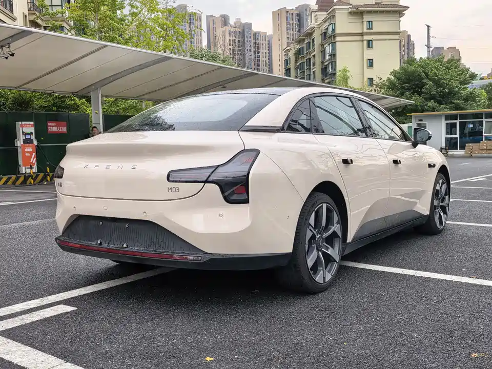 XPENG MONA M03