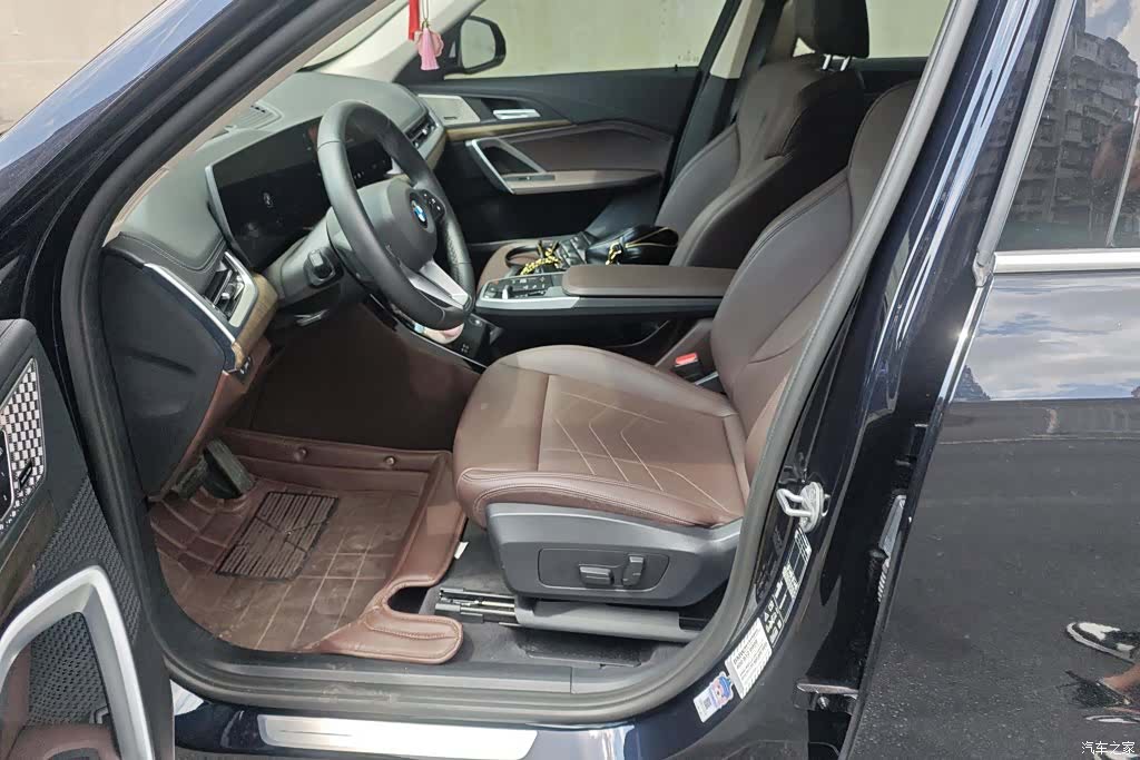 BMW X1, 2024 9