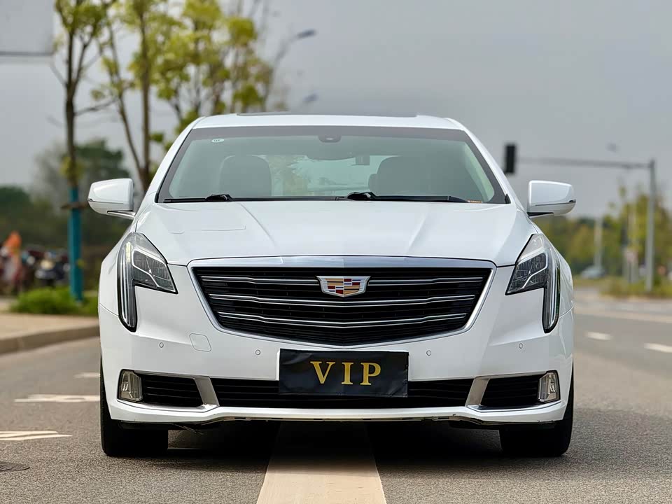 Cadillac XTS