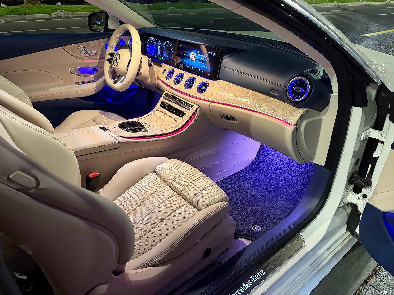 Mercedes-Benz E-Class, 2023 9
