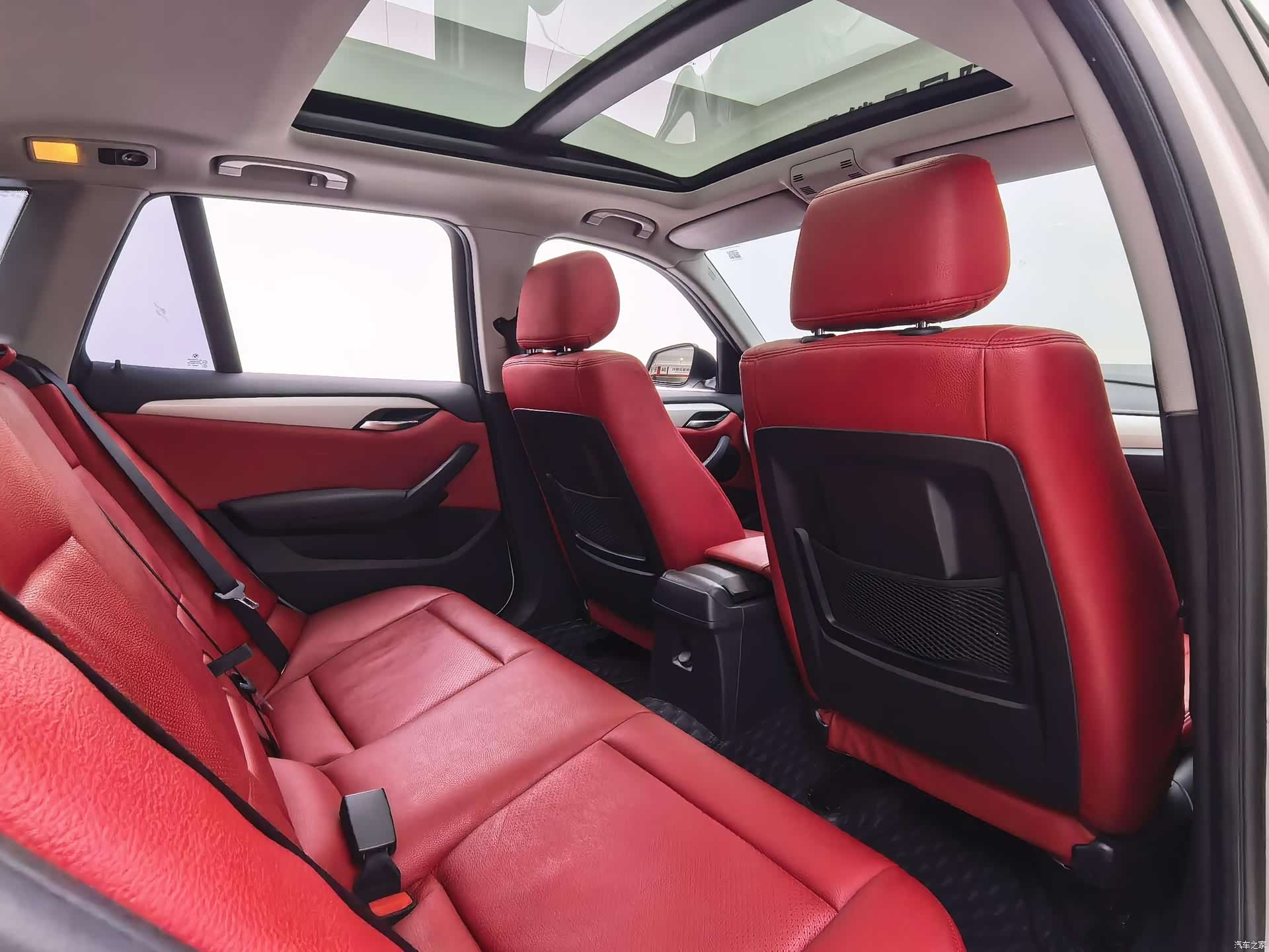 BMW X1, 2015 6