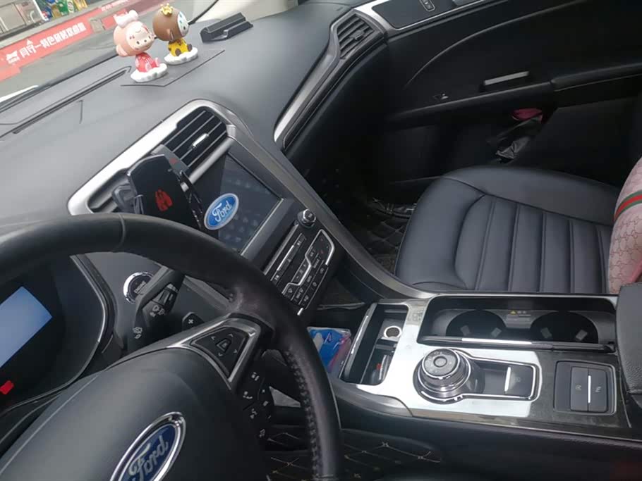 Ford Mondeo Ford Mondeo