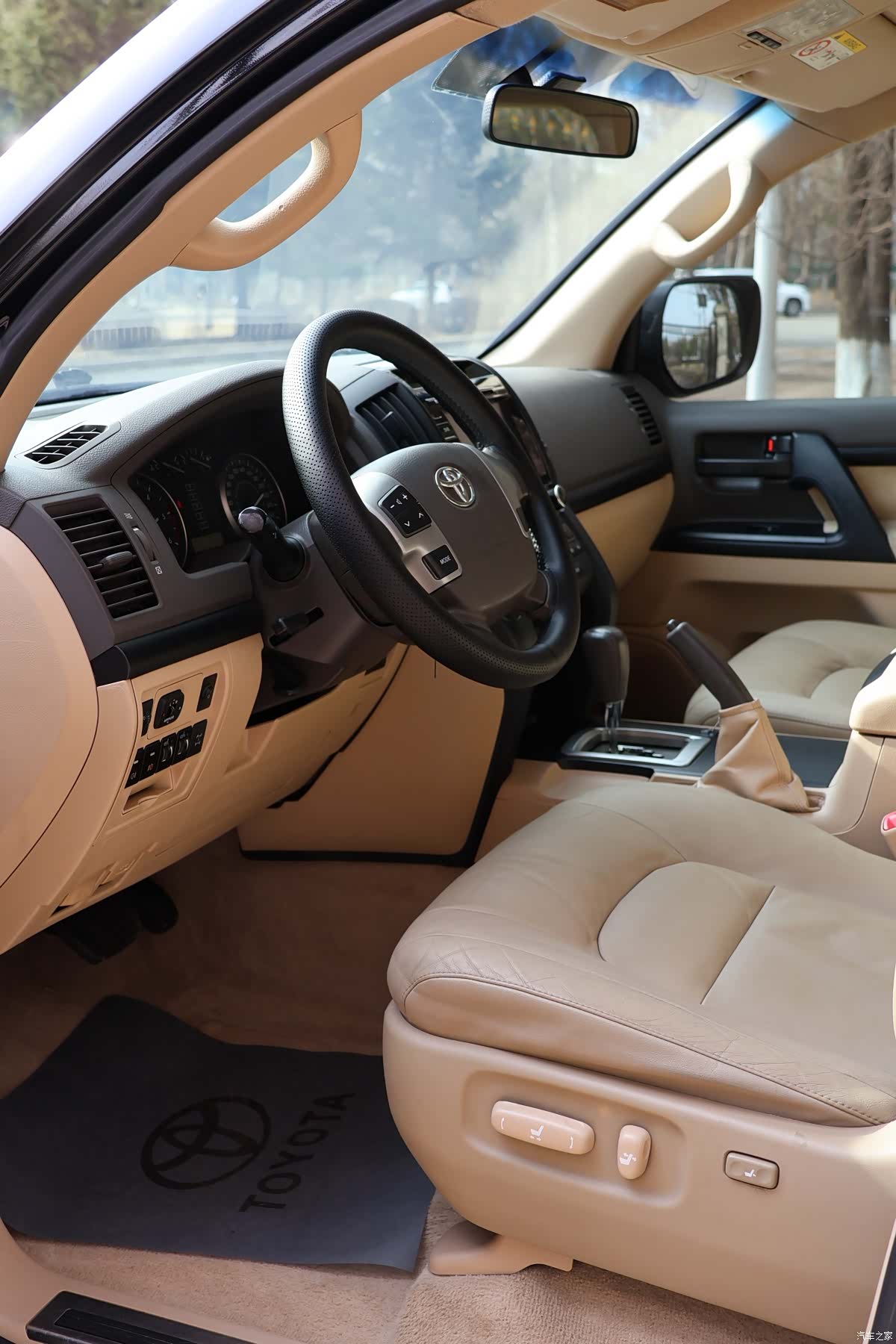 Toyota Land Cruiser, 2017 7