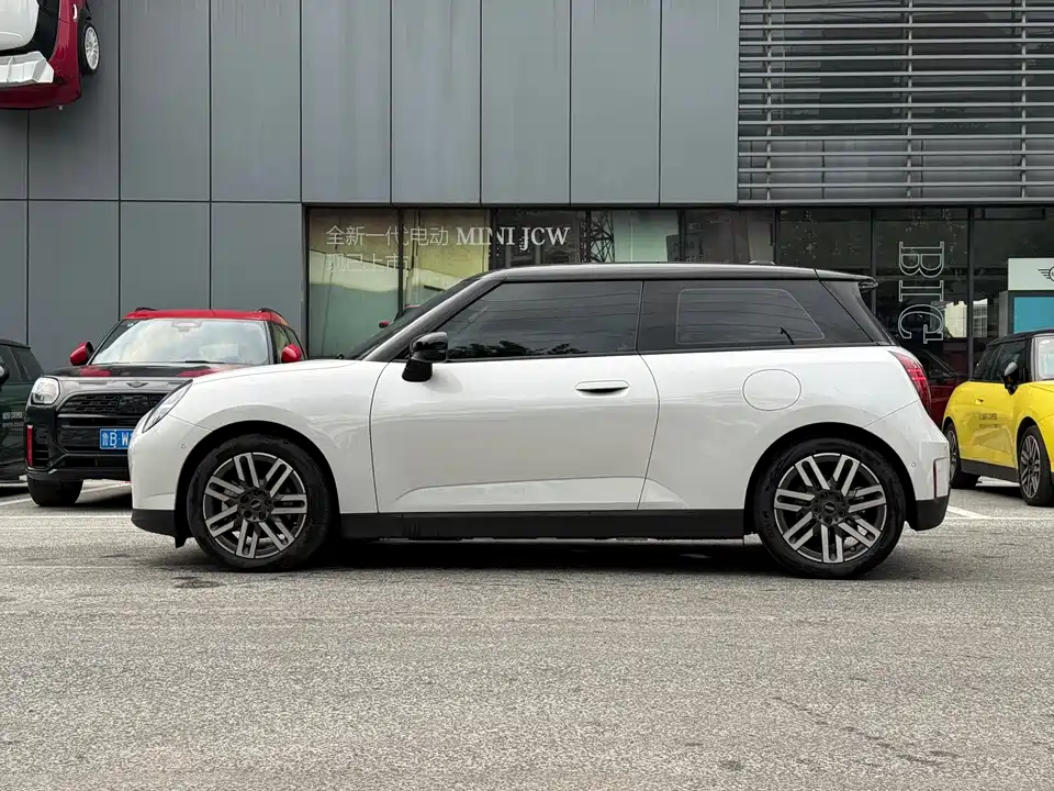 MINI Electric COOPER