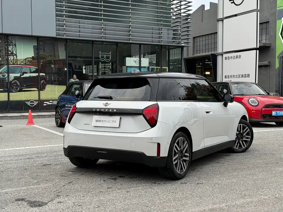 MINI Electric COOPER