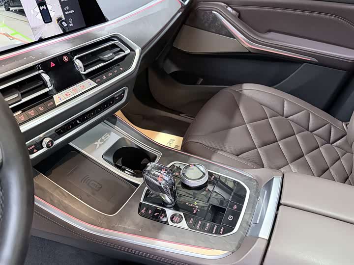 BMW X5, 2022 года фото 9