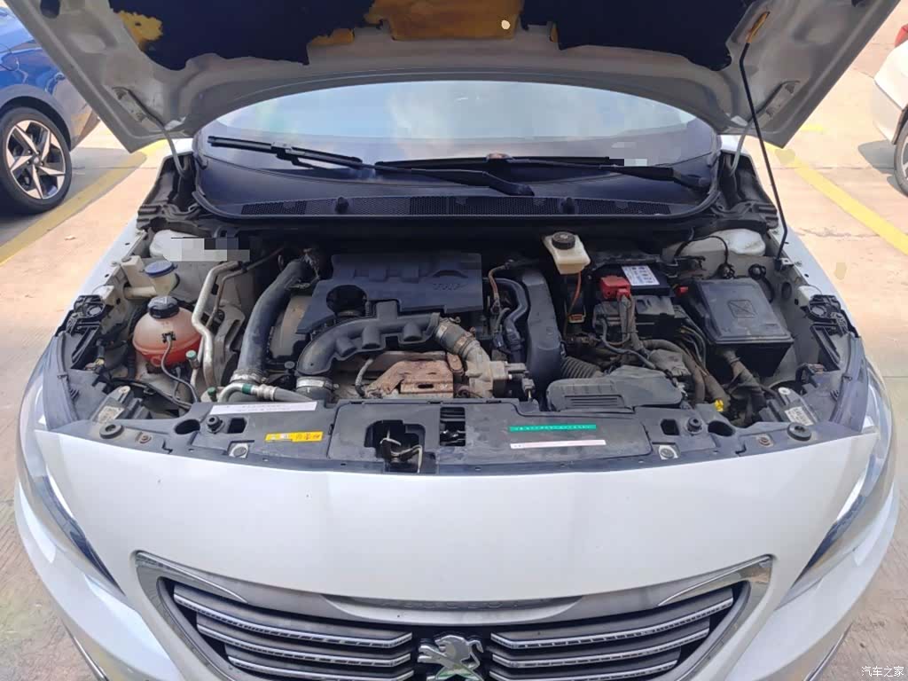 Peugeot 408, 2017 11