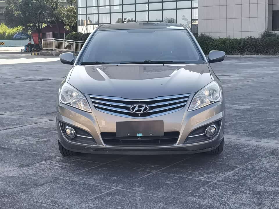 Hyundai Yuedong