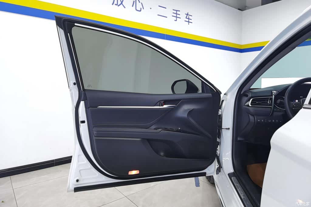 Toyota Camry, 2023 7
