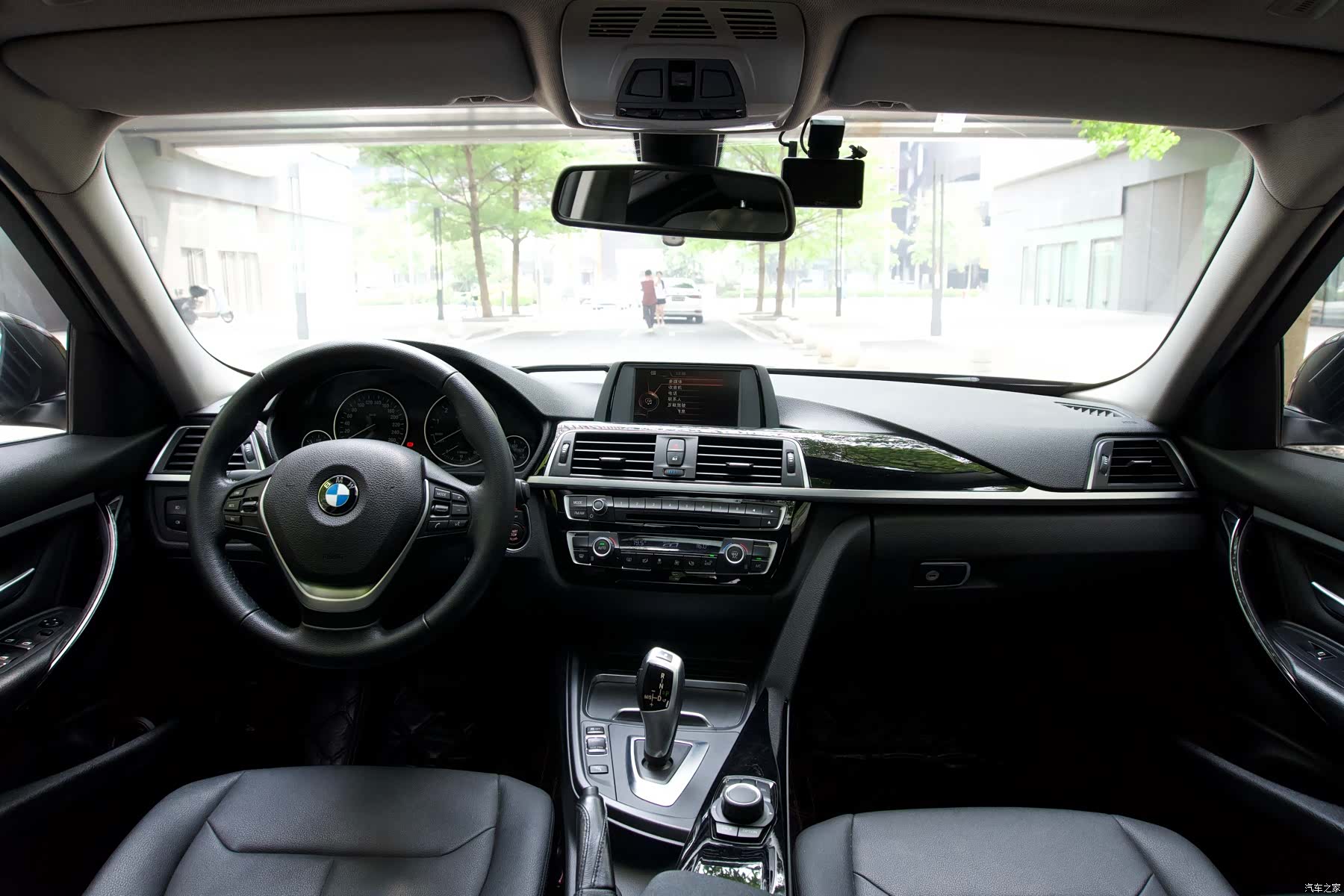 BMW 3 Series, 2016 15