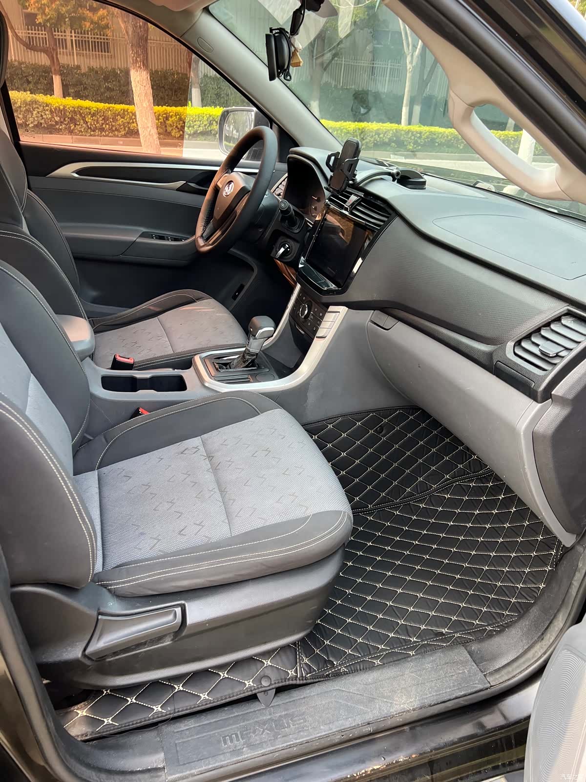 Maxus T60, 2018 10
