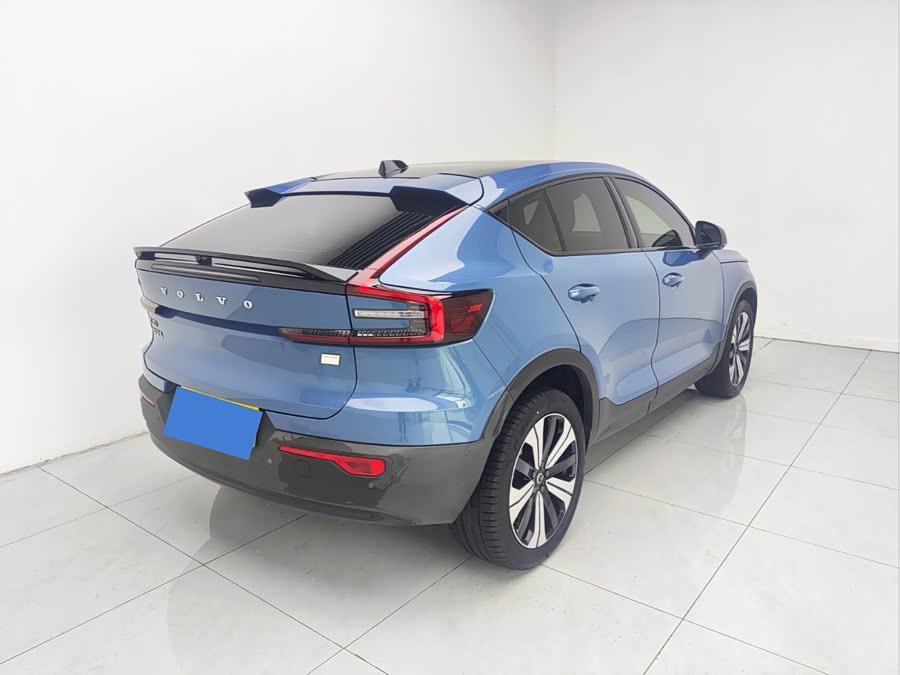 Volvo C40 2022, фото 12