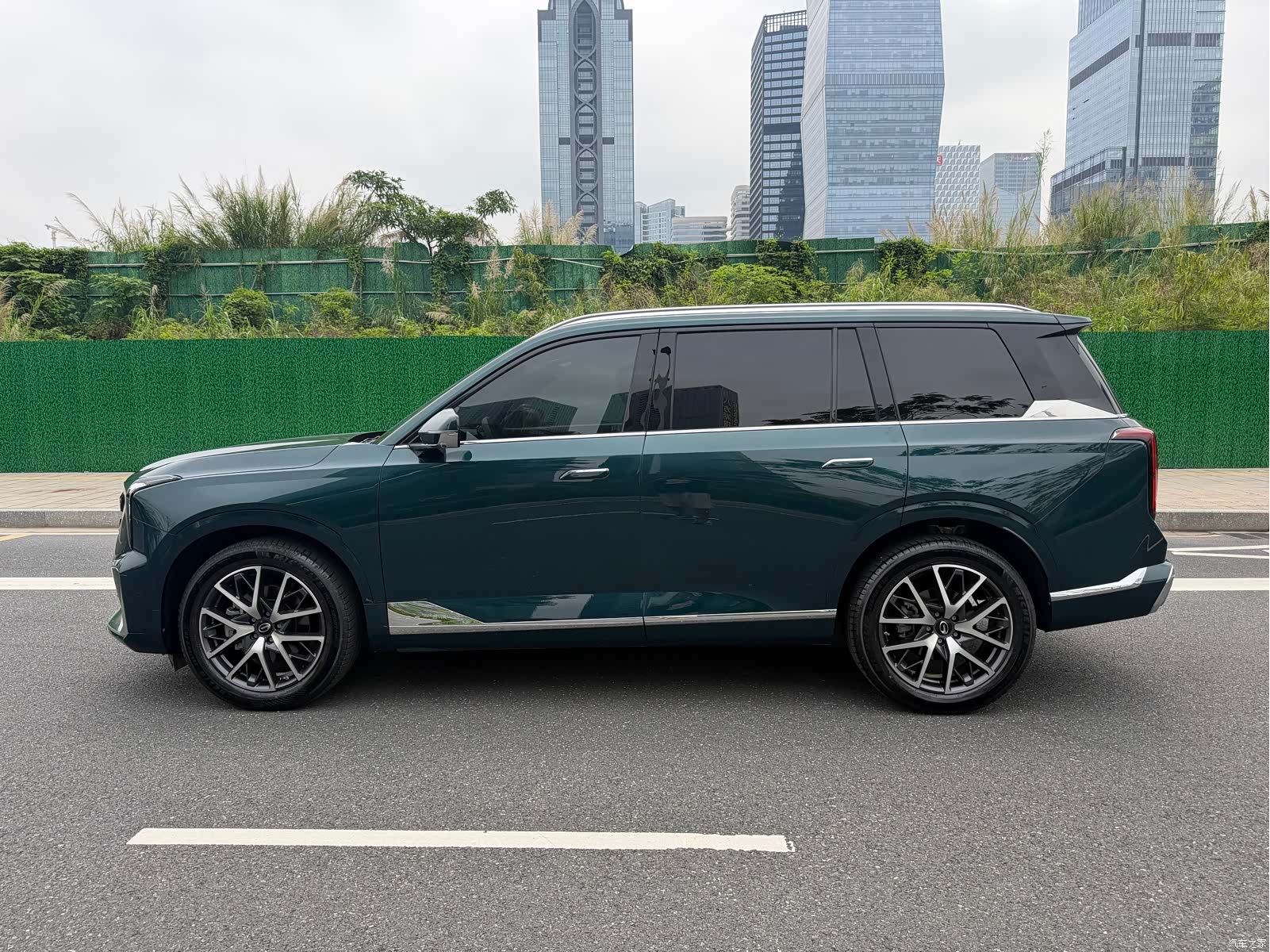 Trumpchi GS8, 2023 все фото