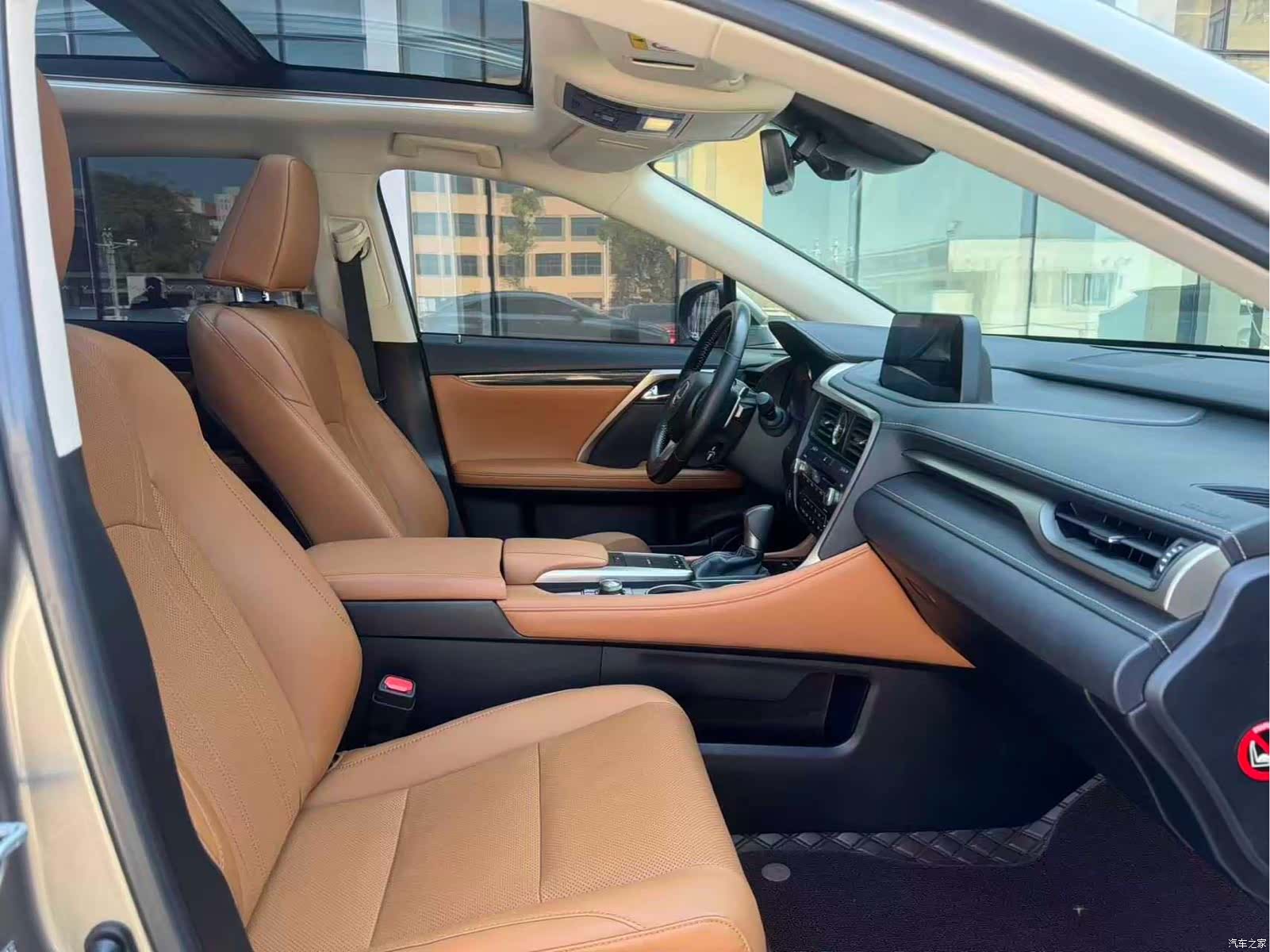 Lexus RX, 2021 7