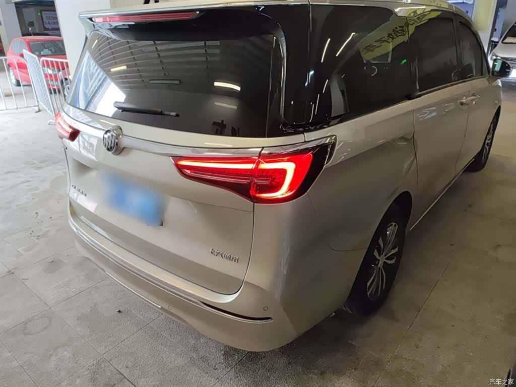 Buick GL8, 2022 все фото
