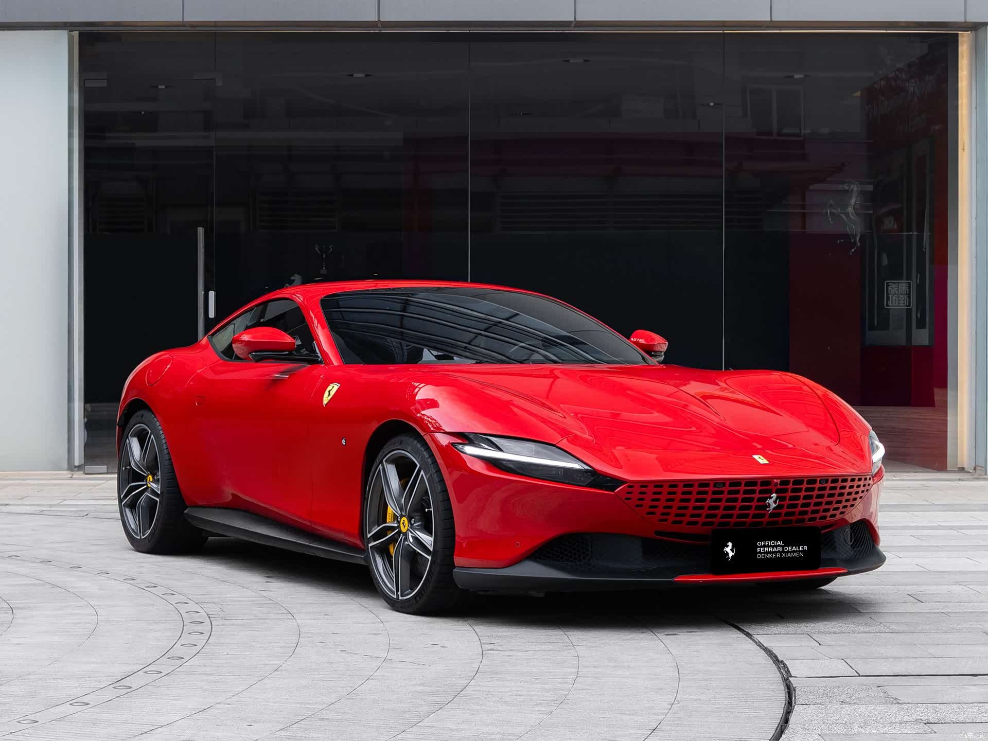 Ferrari Roma, 2022 3