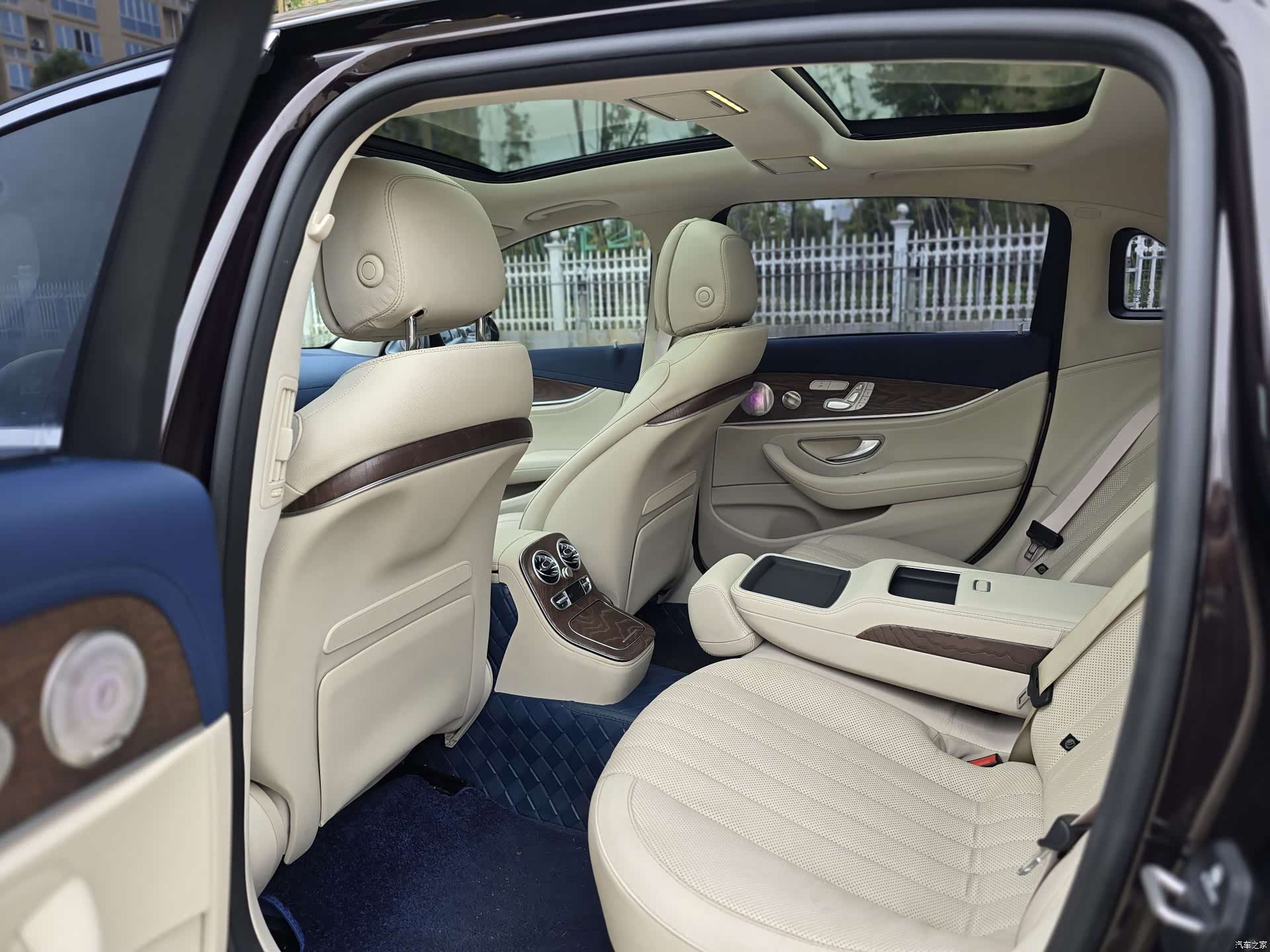 Mercedes-Benz E-Class, 2021 7