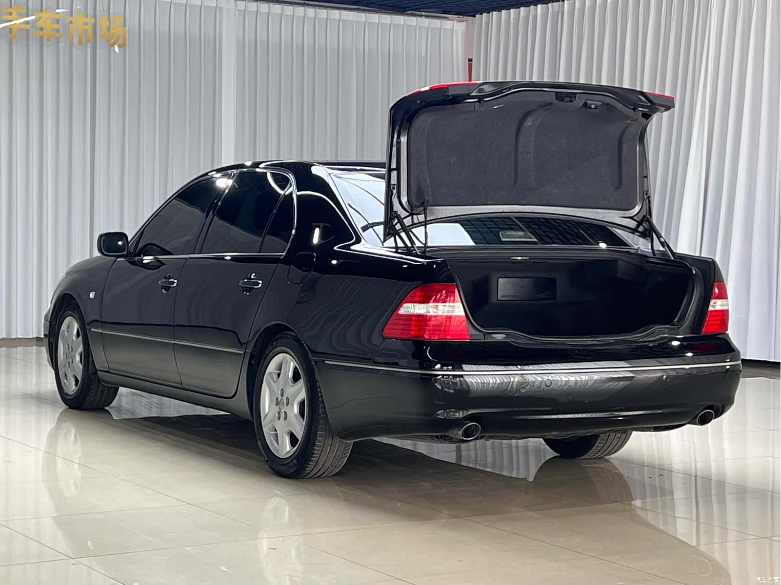 Lexus LS, 2004 8