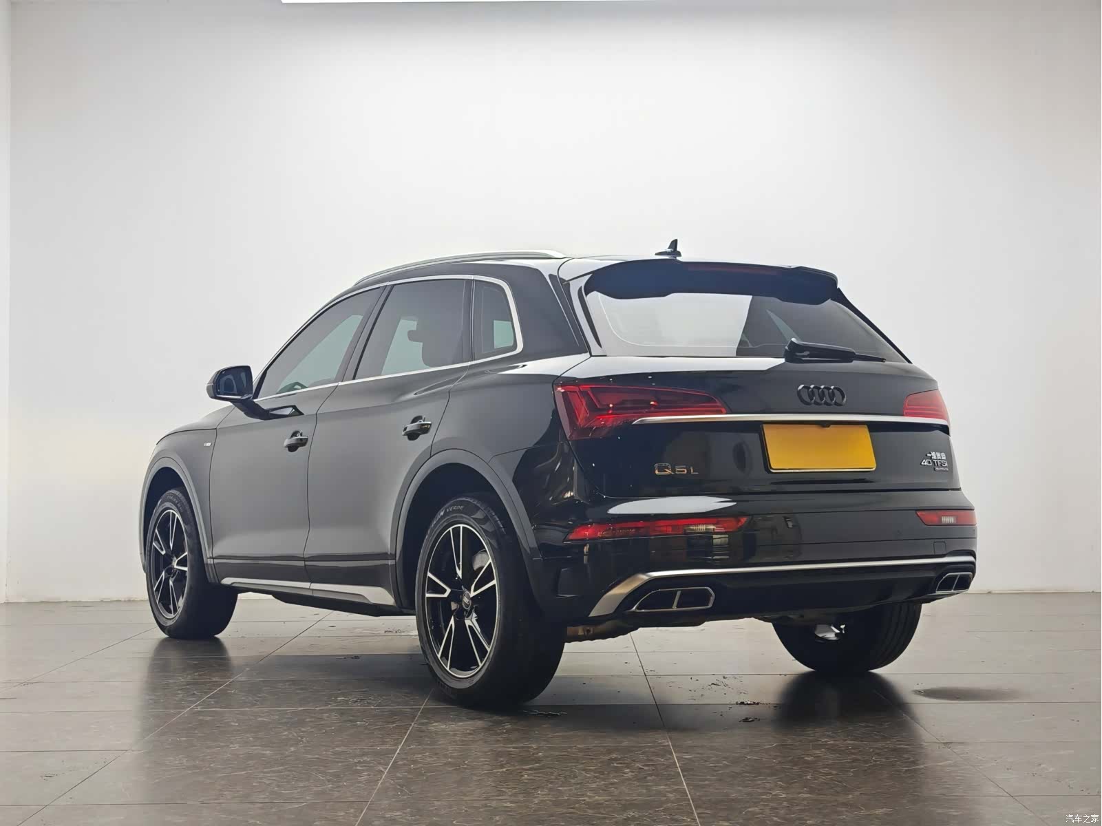 Audi Q5L, 2023 4