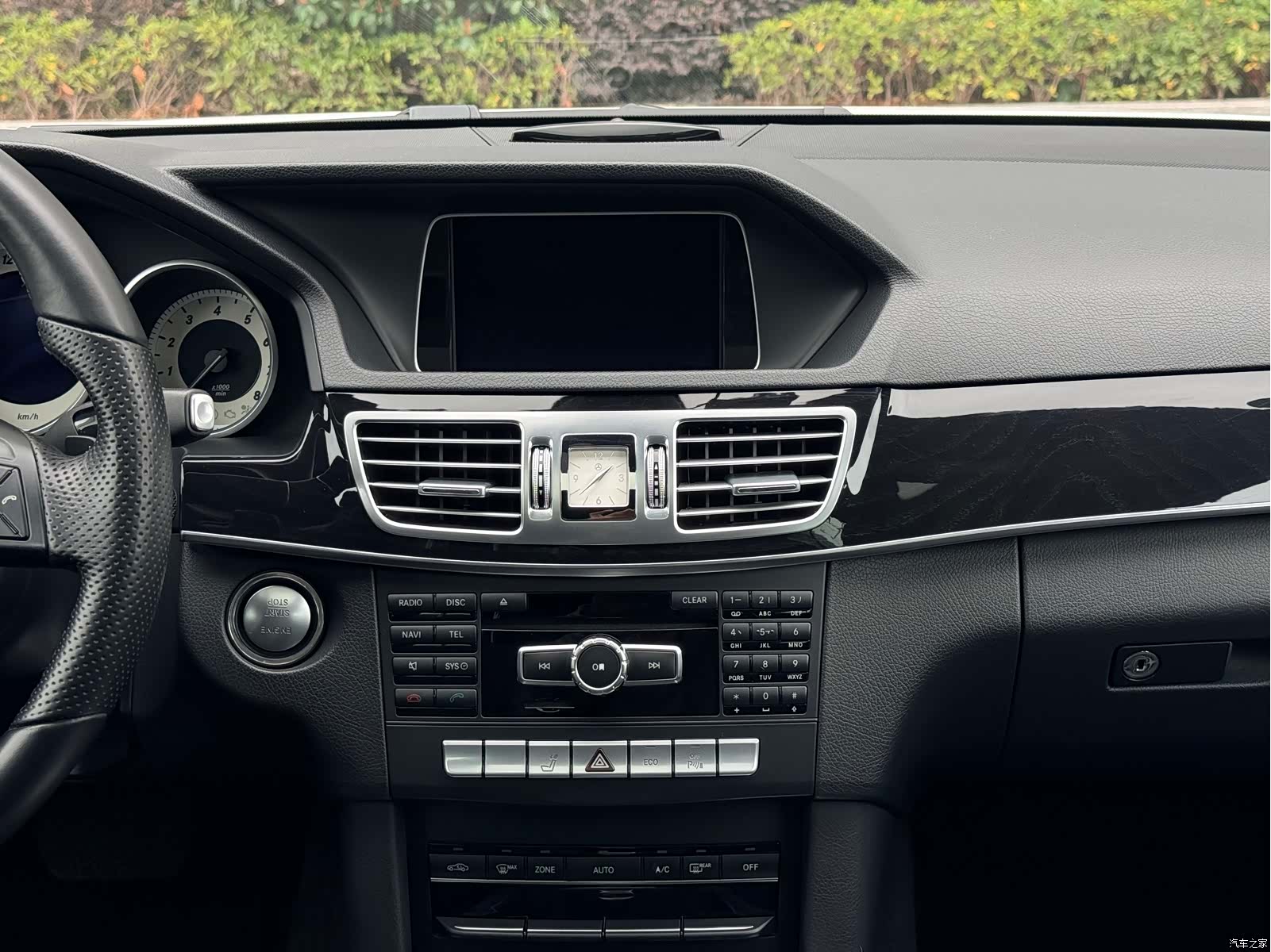 Mercedes-Benz E-Class, 2015 21
