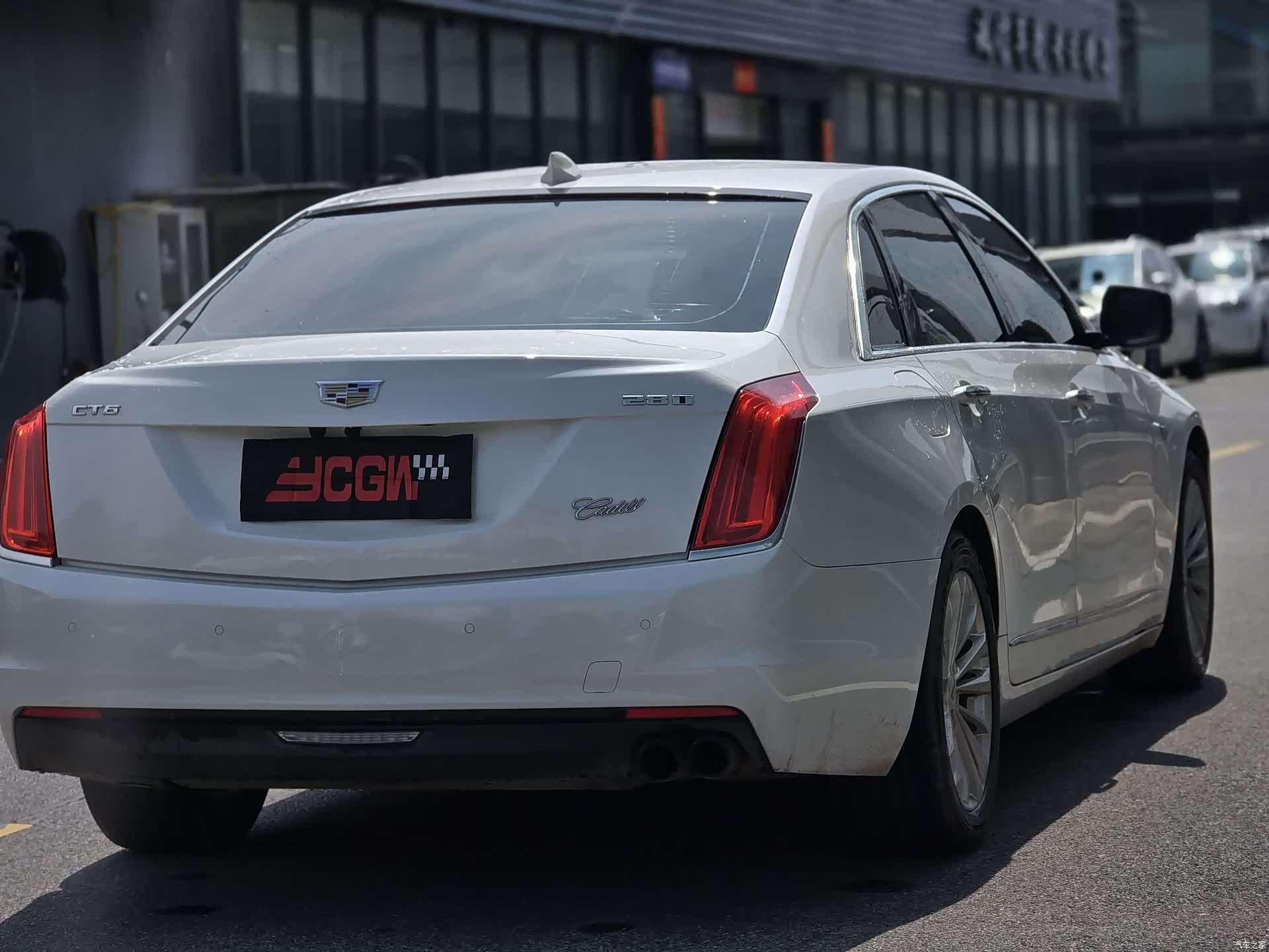 Cadillac CT6, 2016 13