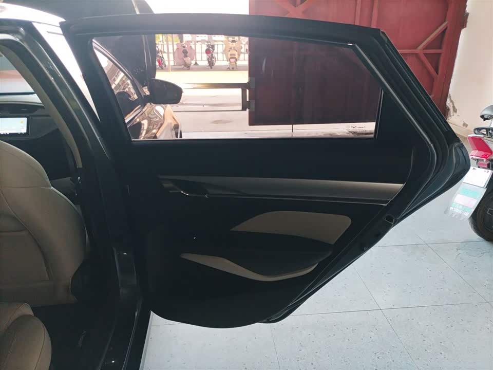 Geely Binrui Geely Binrui