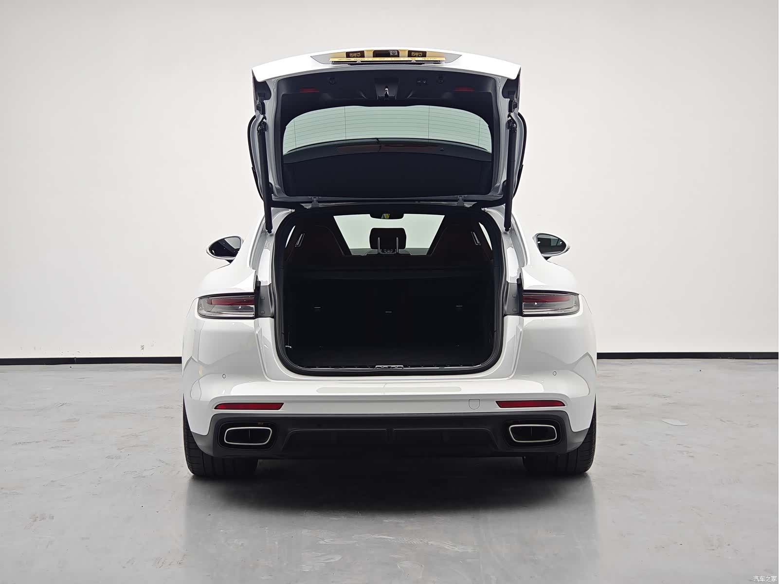Porsche Panamera, 2024 14